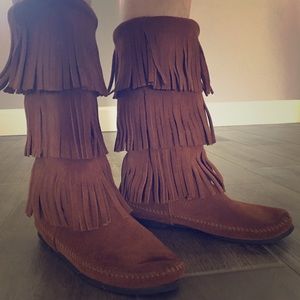 Minnetonka Moccasin Boots!